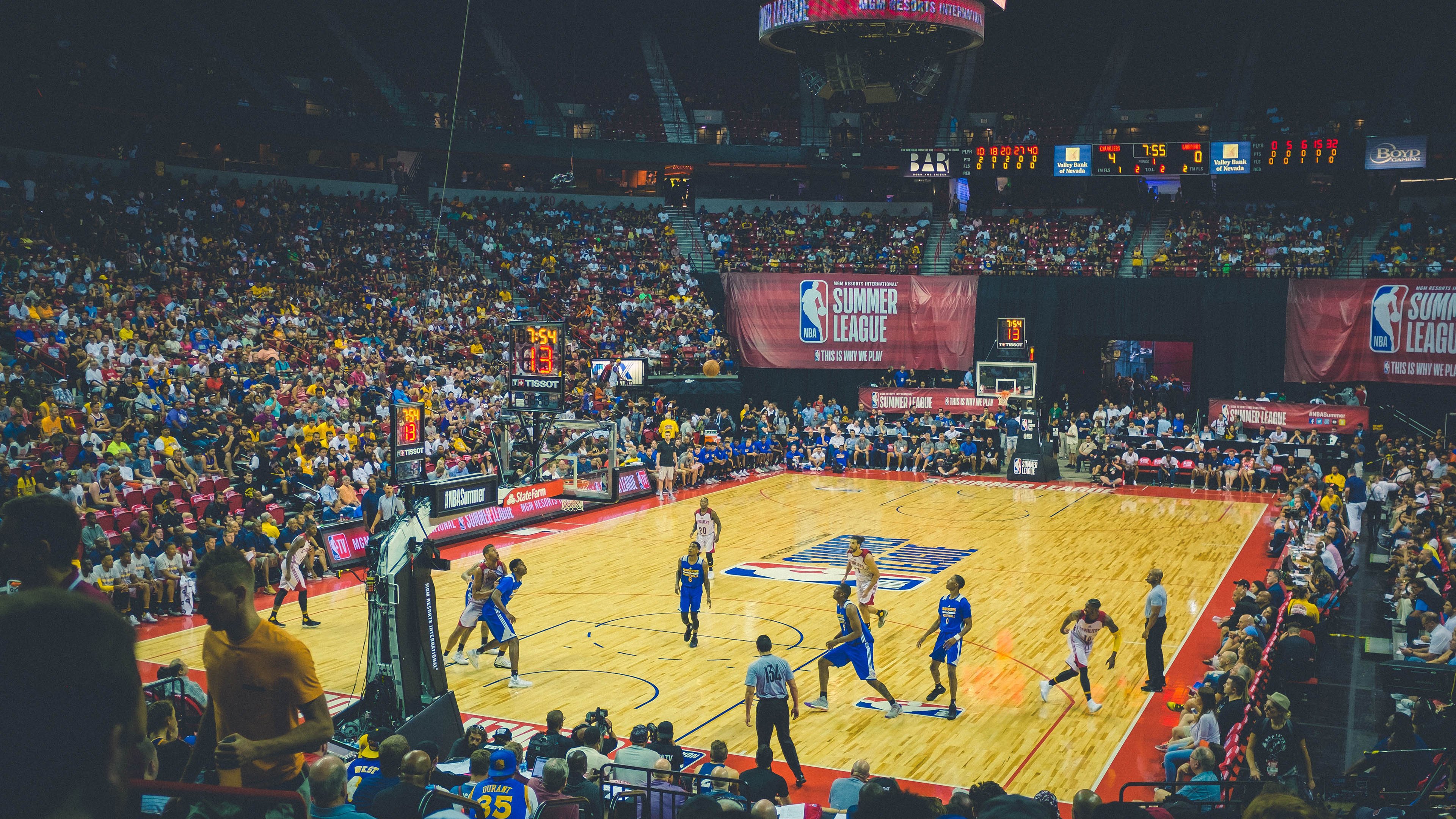 影响力不断扩大：联盟成为全球体育文化的“超级IP”，世界各大体育联盟收入排名